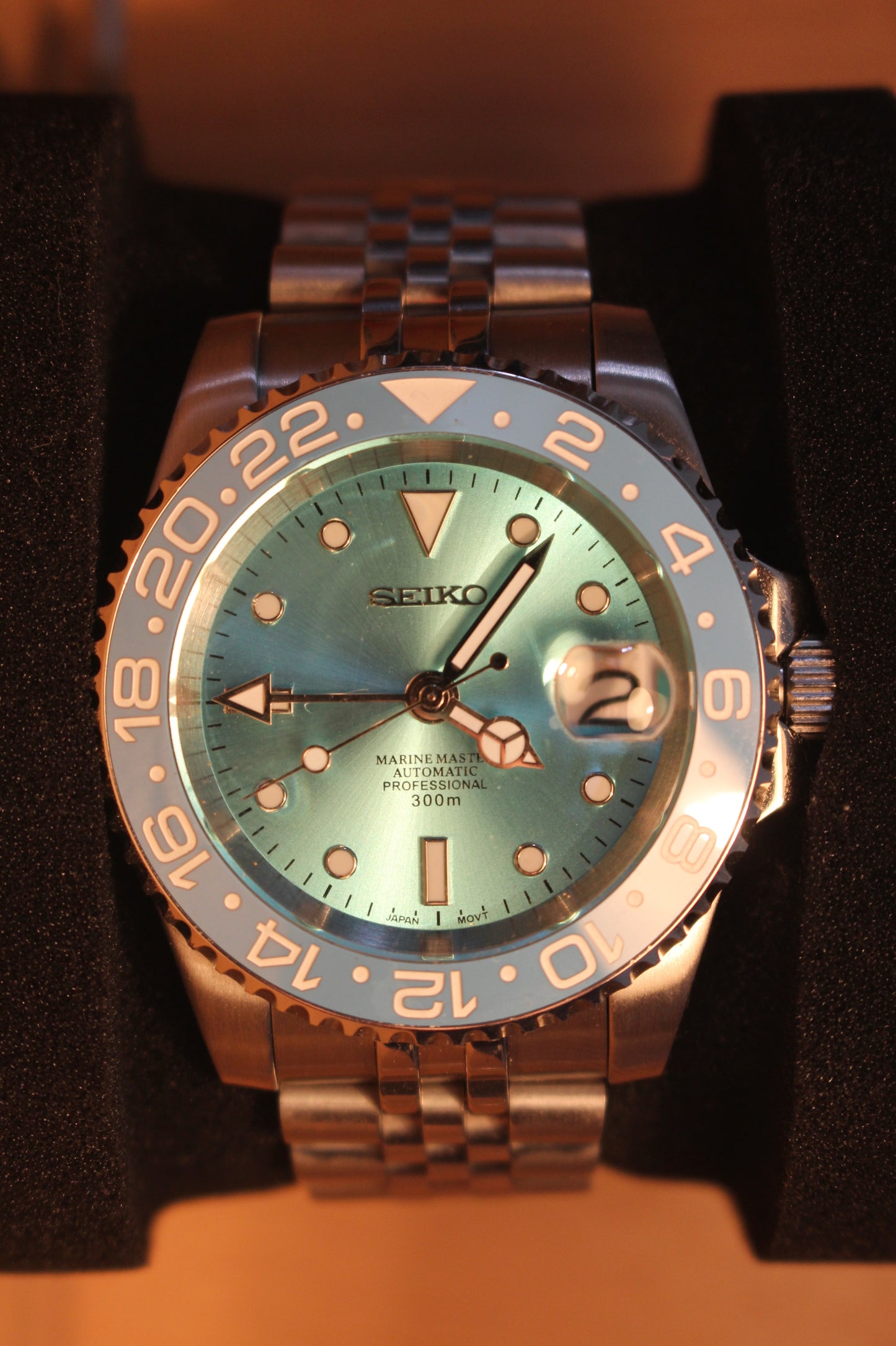 MILEON WATCHES: Custom Seiko Tiffany GMT watch