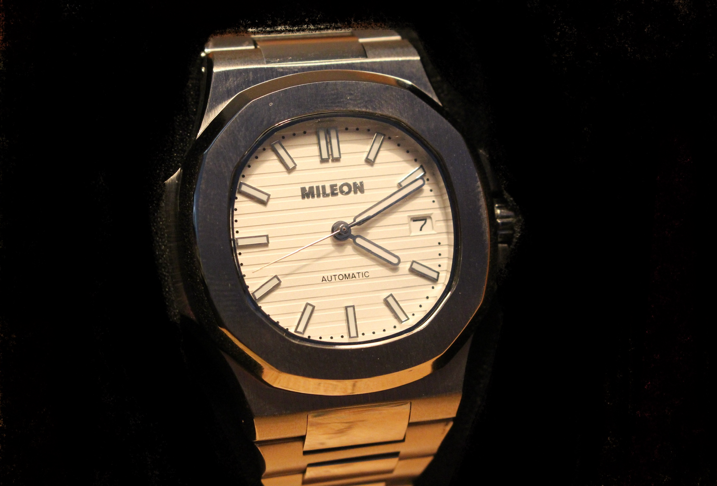 MILEON WATCHES: Mileon - Nautilus Homage Watch